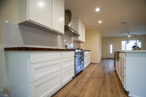 Homes and Casitas 6