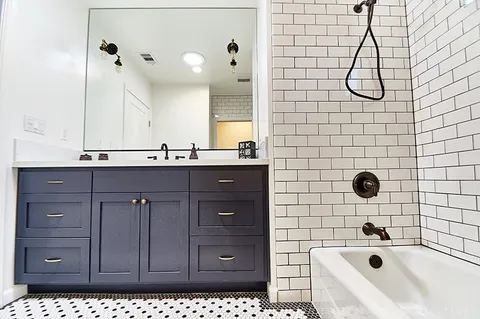 Homes and Casitas 28