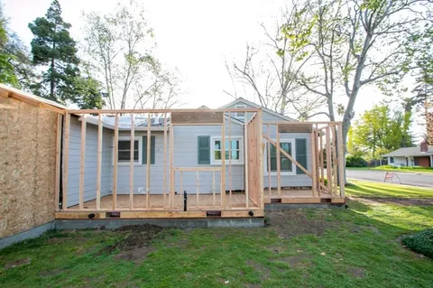Woodland Home 12